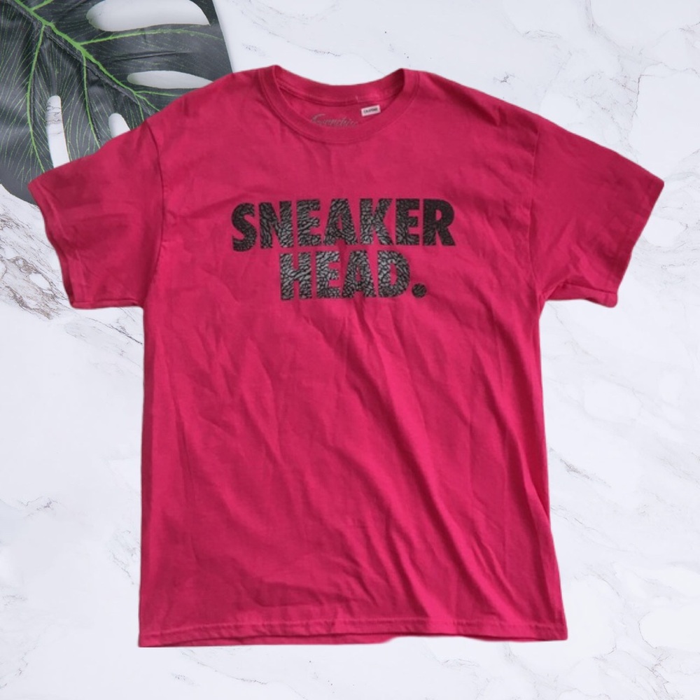 Men’s Pink Sneaker Head T Shirt Size Large. NWOT